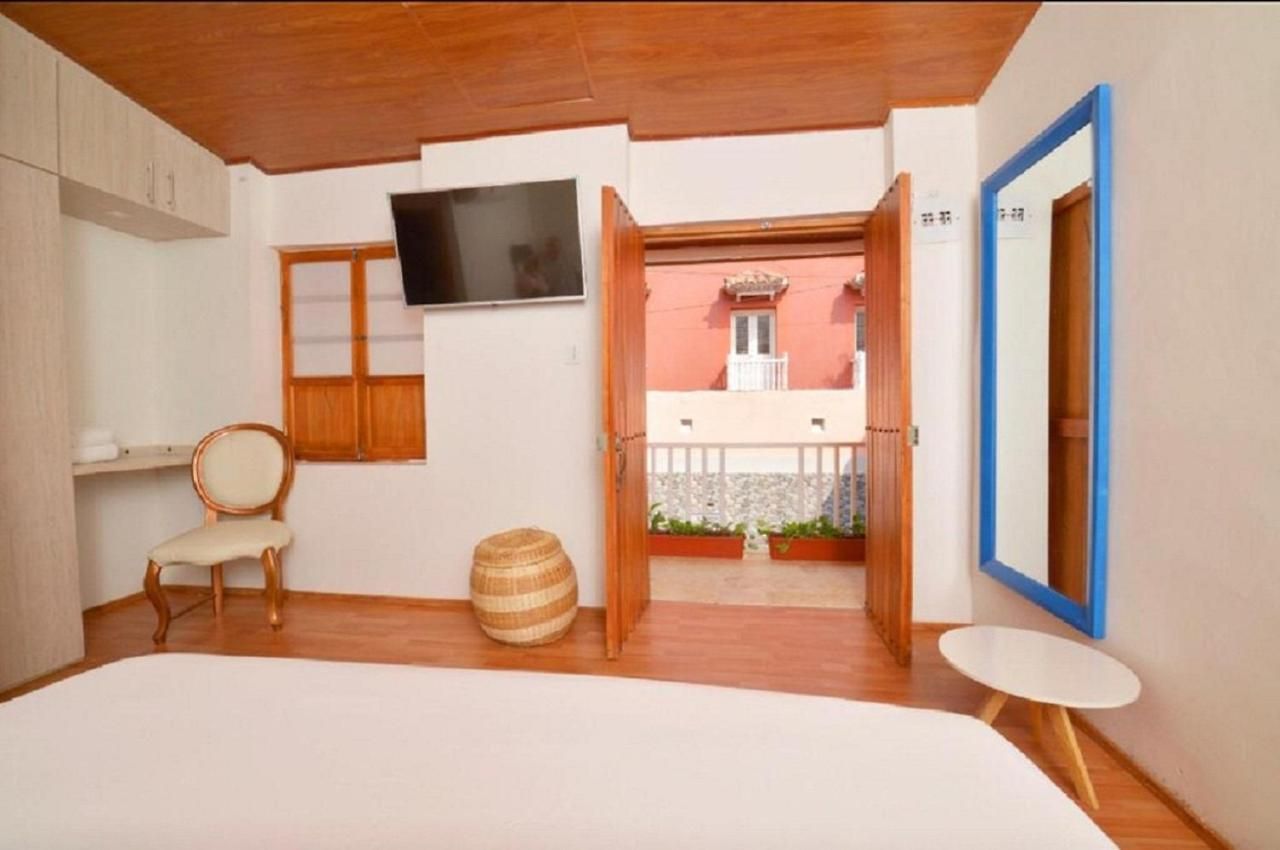 Guest house Room In Guest Room - Ca-4 Room In Cartagena