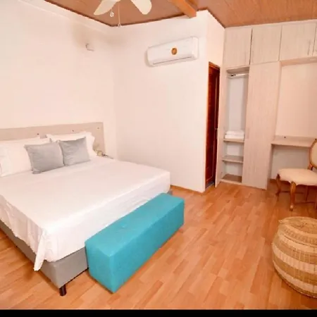 Room In Guest Room - Ca-4 Room In Cartagena Guest house