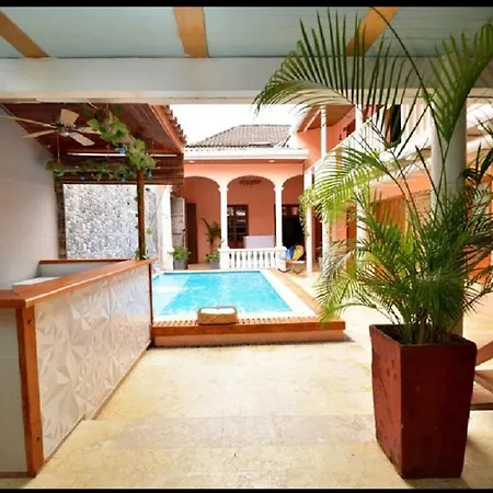 Guest house Room In Guest Room - Ca-4 Room In Cartagena *